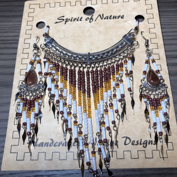 Jewelry - Handcrafted Seed Bead Necklace Earring Set Jewelry - Handcrafted Seed Bead Necklace Earring Set
